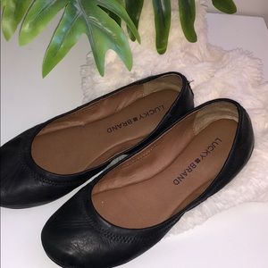Black leather flats by lucky brand